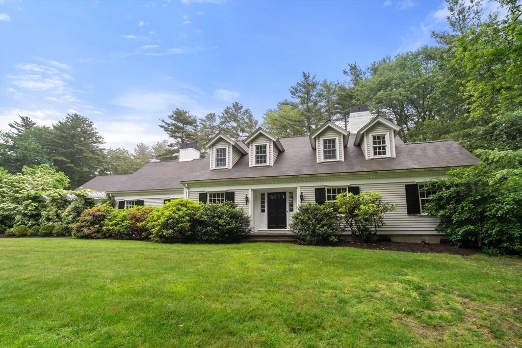 45 Cedar Lane  Westwood MA 02090 photo