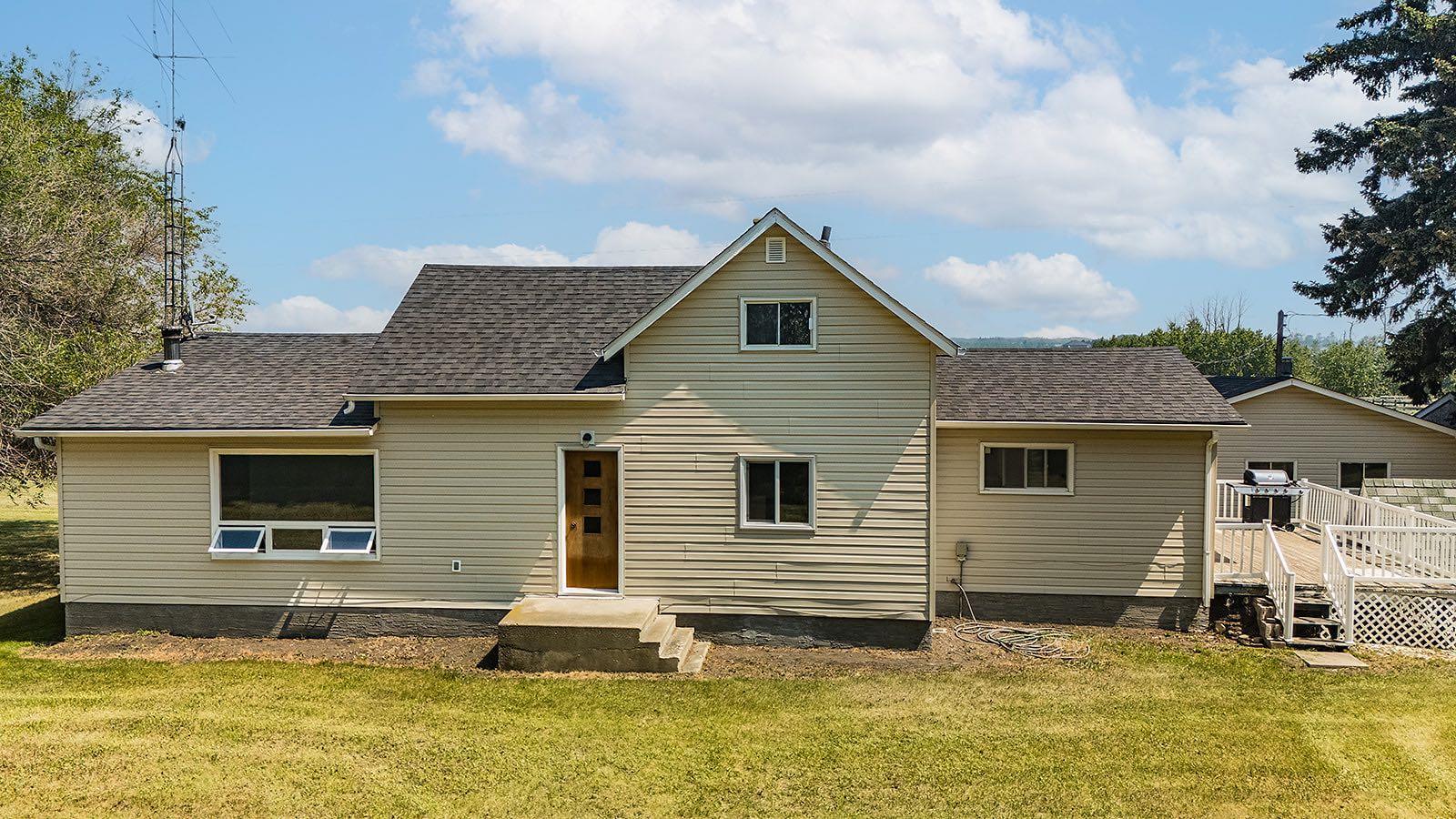Property Photo: 424055 Hwy 2A AB T0C 0Y0