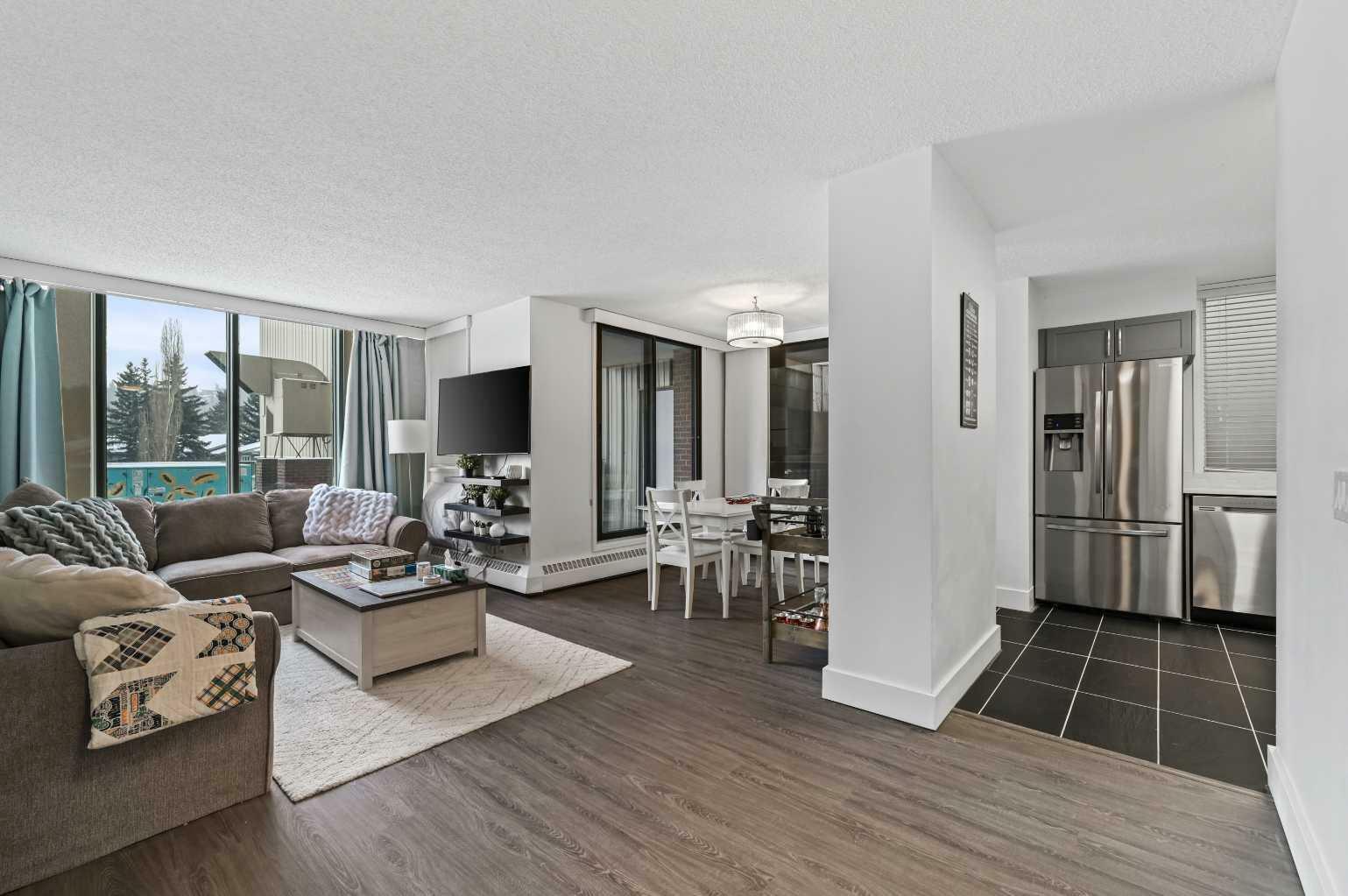Property Photo: 145 Point Drive NW 208 AB T3B 4W1