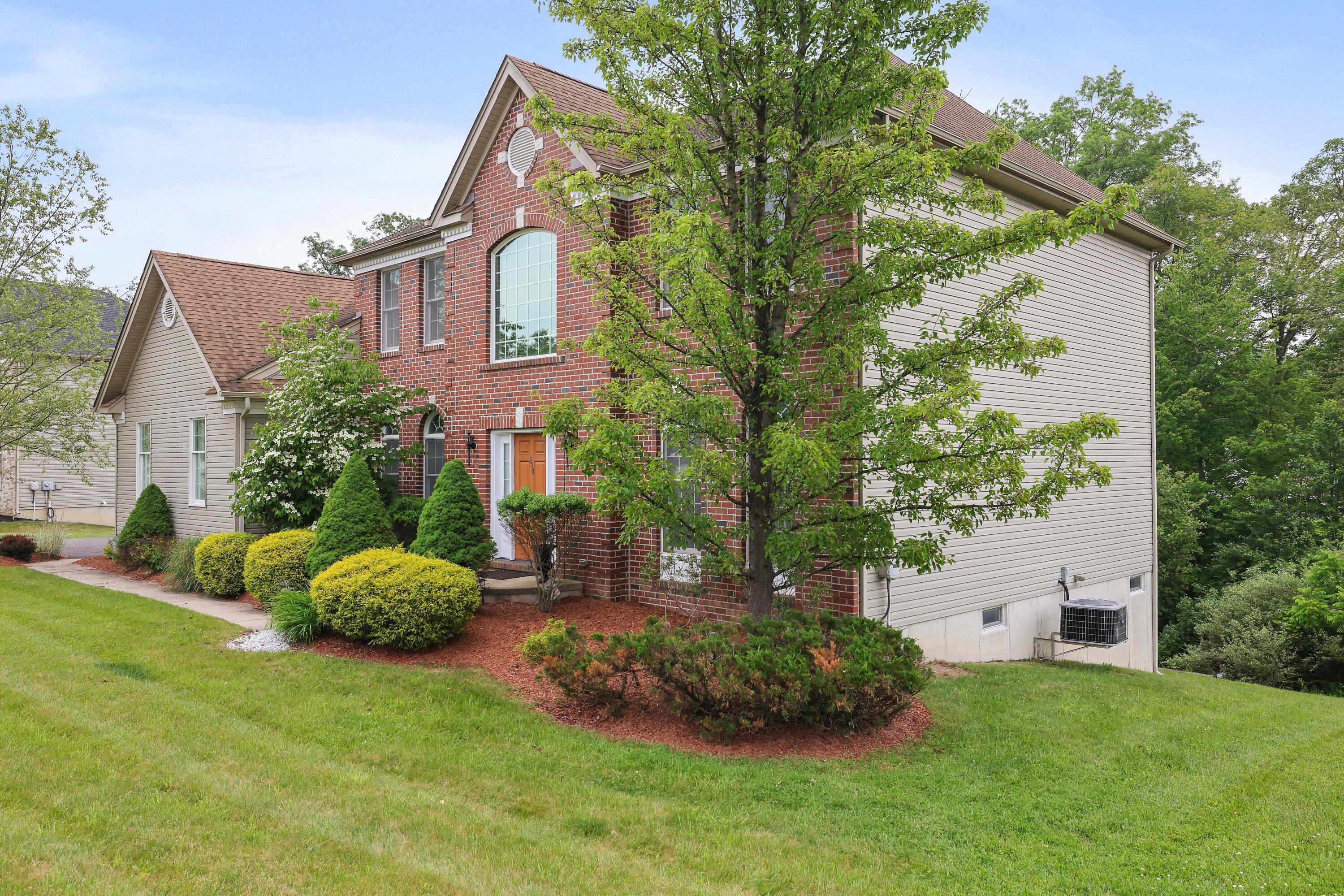 Property Photo: 638 Stratton Drive PA 18302