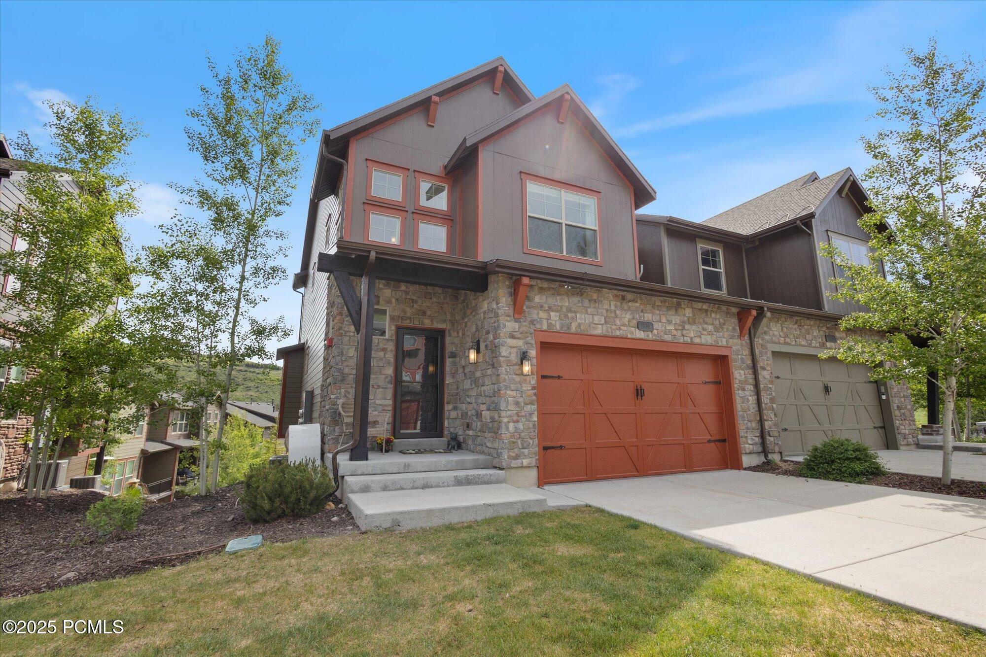 Property Photo: 1076 W Abigail Drive UT 84036