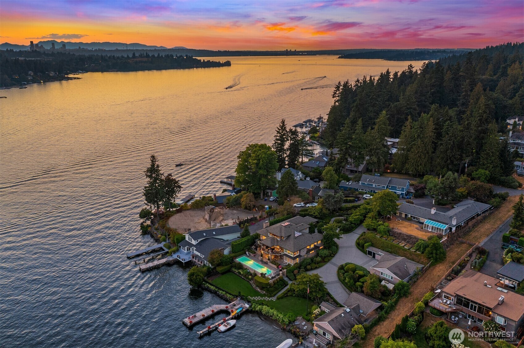 16  Enatai Drive  Bellevue WA 98004 photo