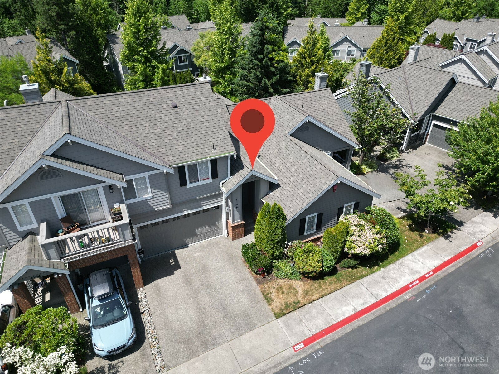 Property Photo: 4196 248th Court SE 62 WA 98029