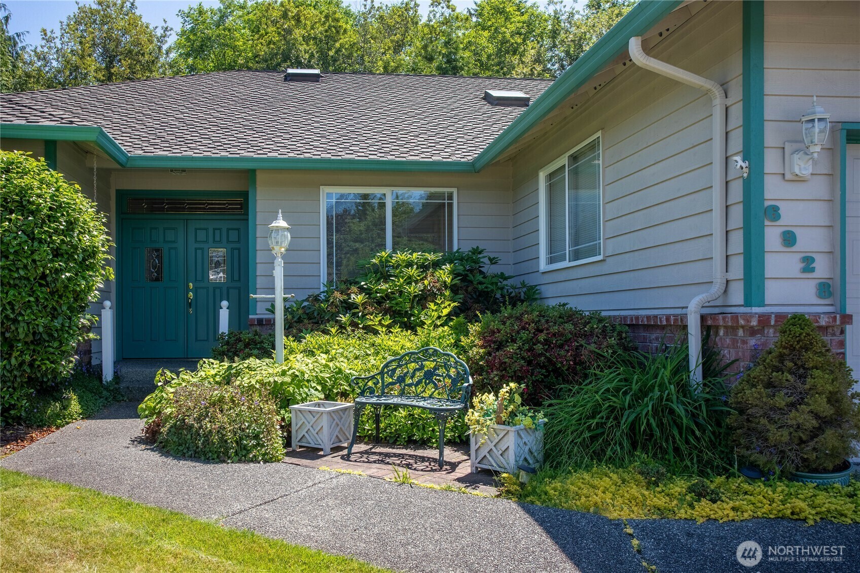Property Photo: 6928 155th Place SE WA 98296