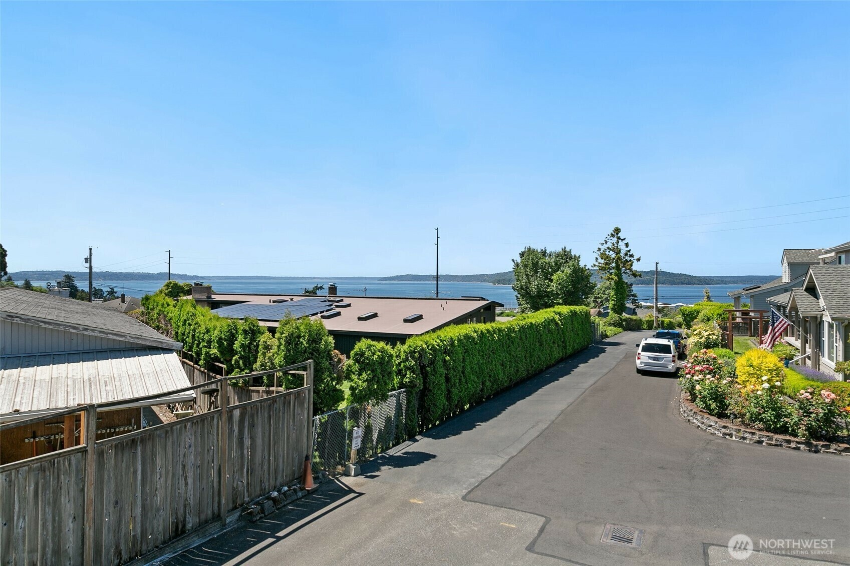 Property Photo: 1022 S 225th Lane WA 98198