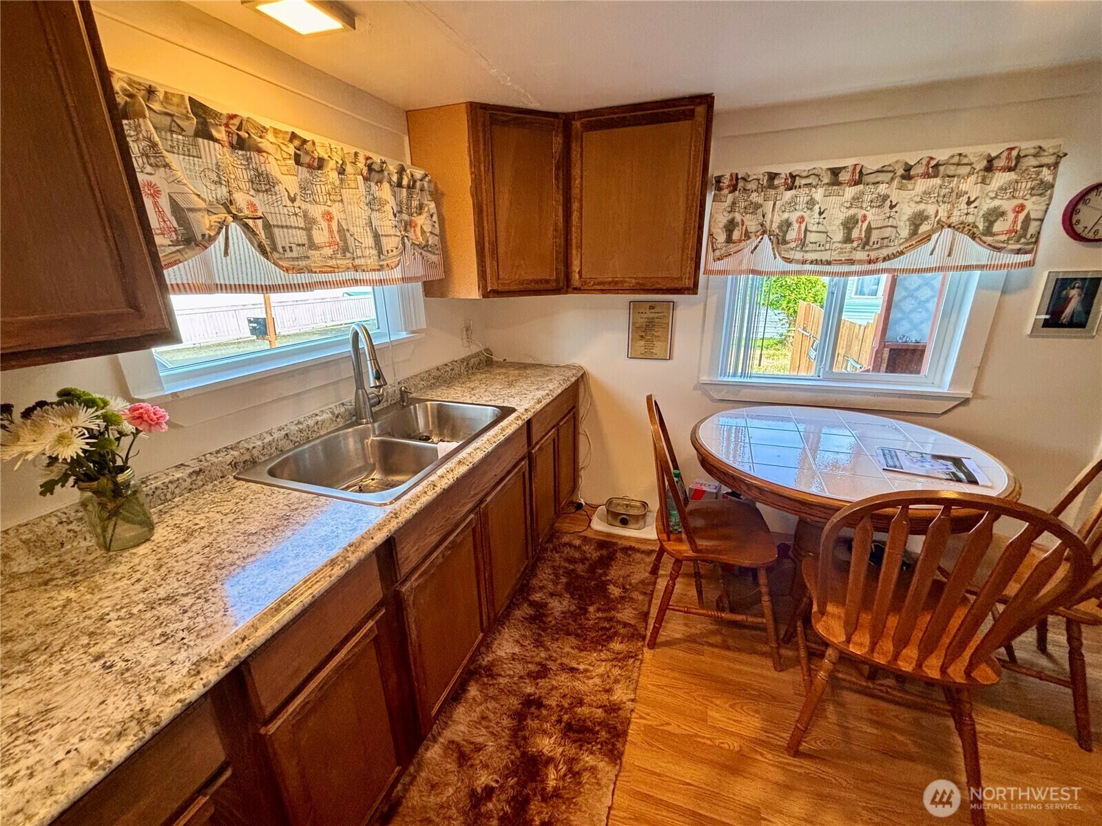 Property Photo: 545 Hendricks Street 33 WA 98368
