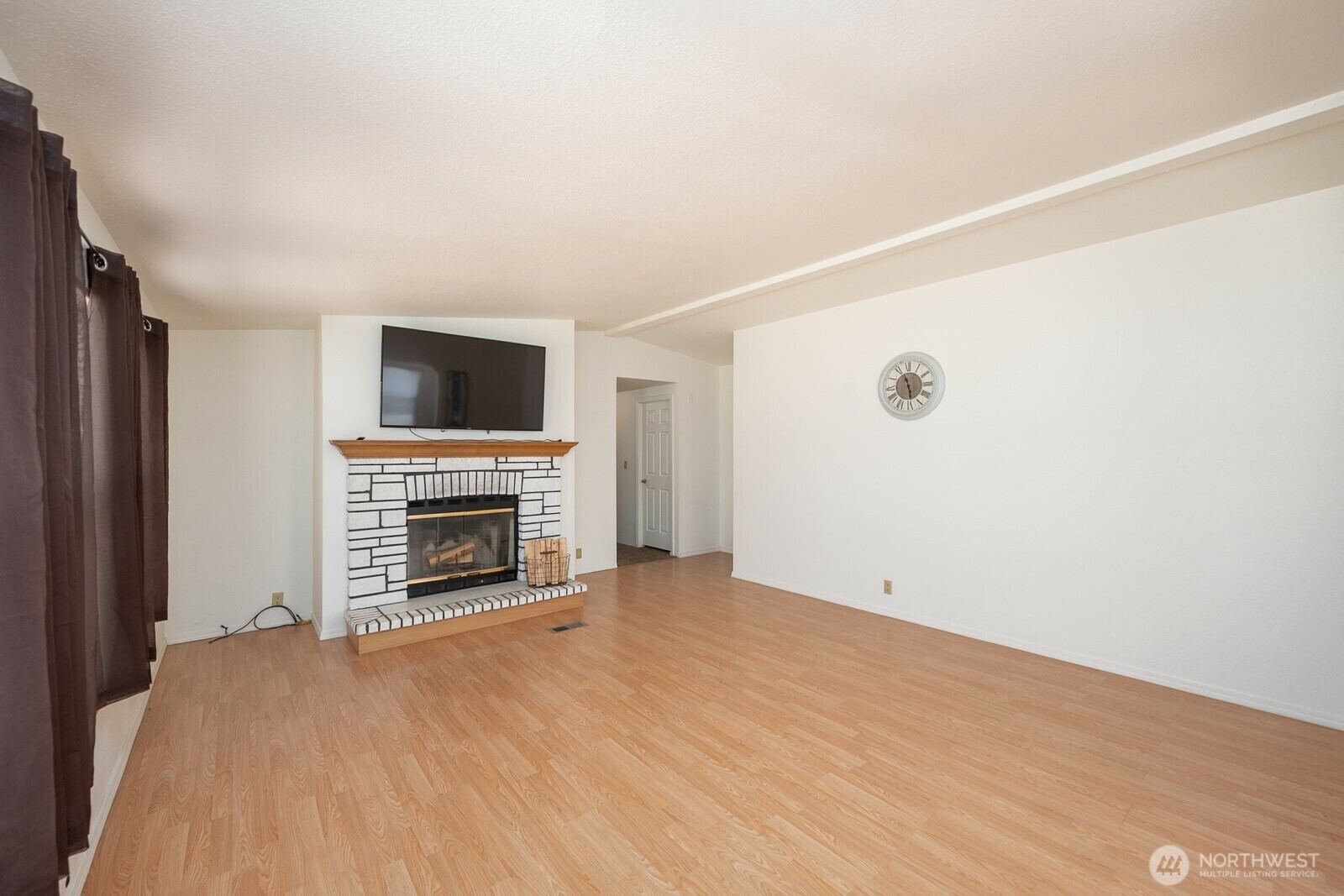 Property Photo: 14257 Empire Road WA 98823