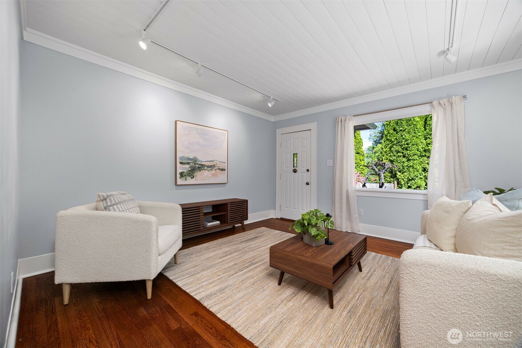 Property Photo: 2921 Ellis Street WA 98225