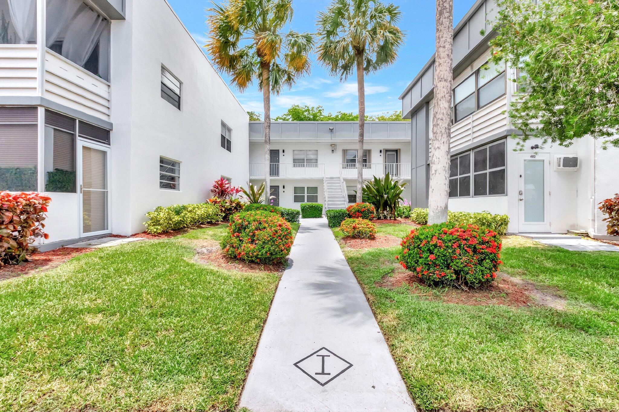 Property Photo:  422 Normandy I  FL 33484 