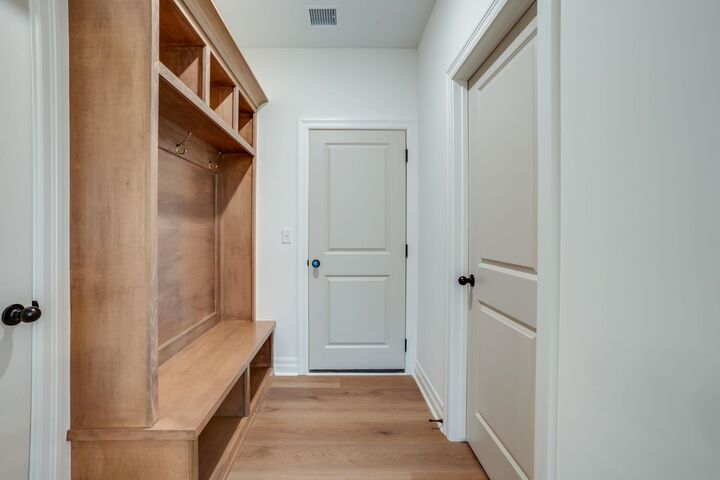 Property Photo:  1634 N Forestview St  KS 67235 