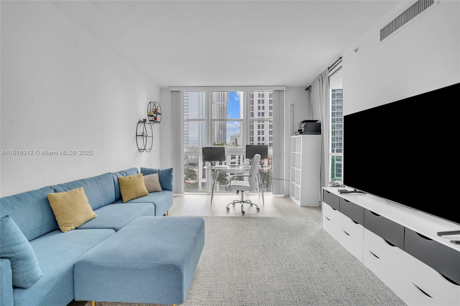 500 NE 29th St 905  Miami FL 33137 photo