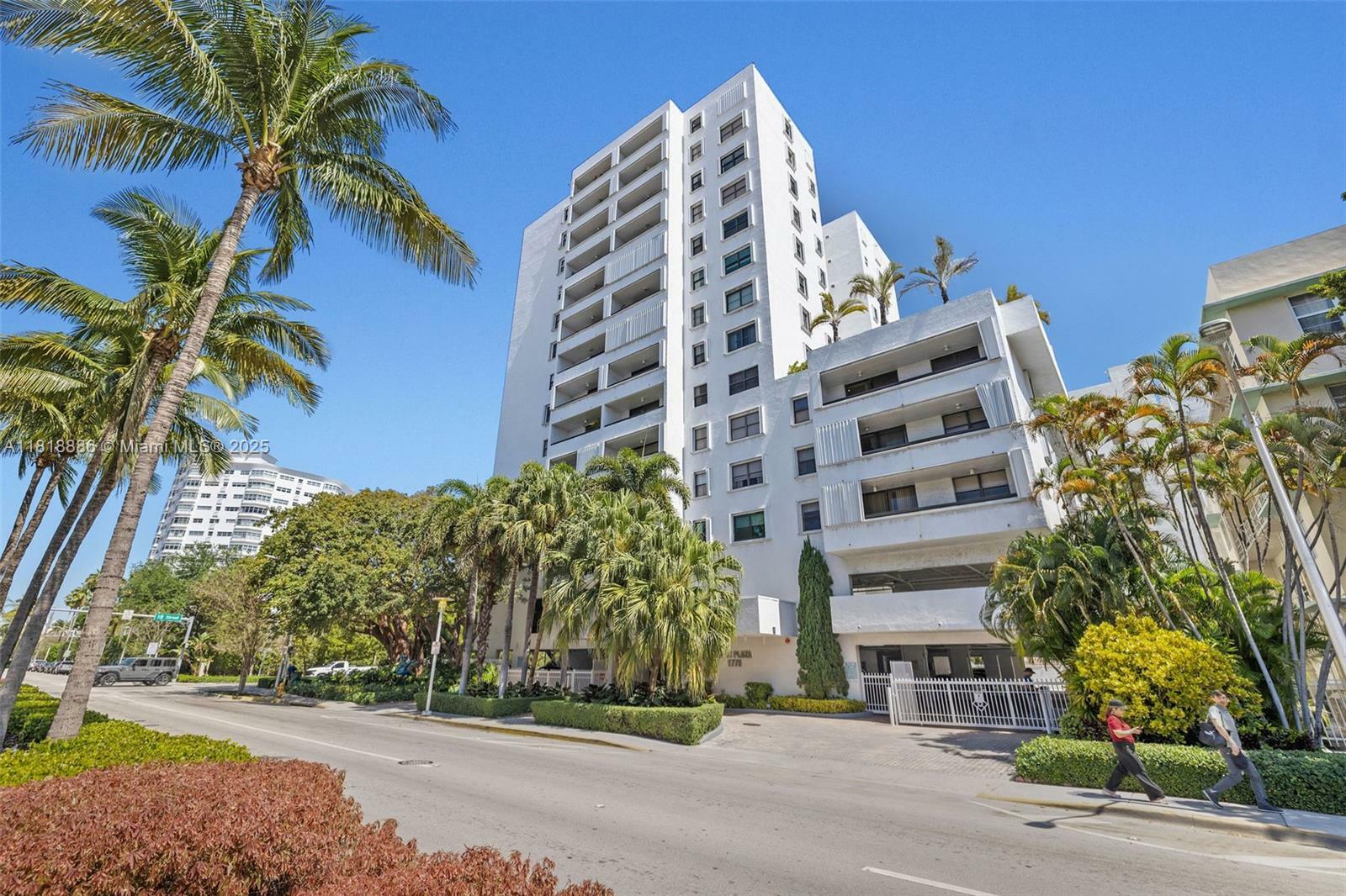 Property Photo: 1775 Washington Ave 4C FL 33139