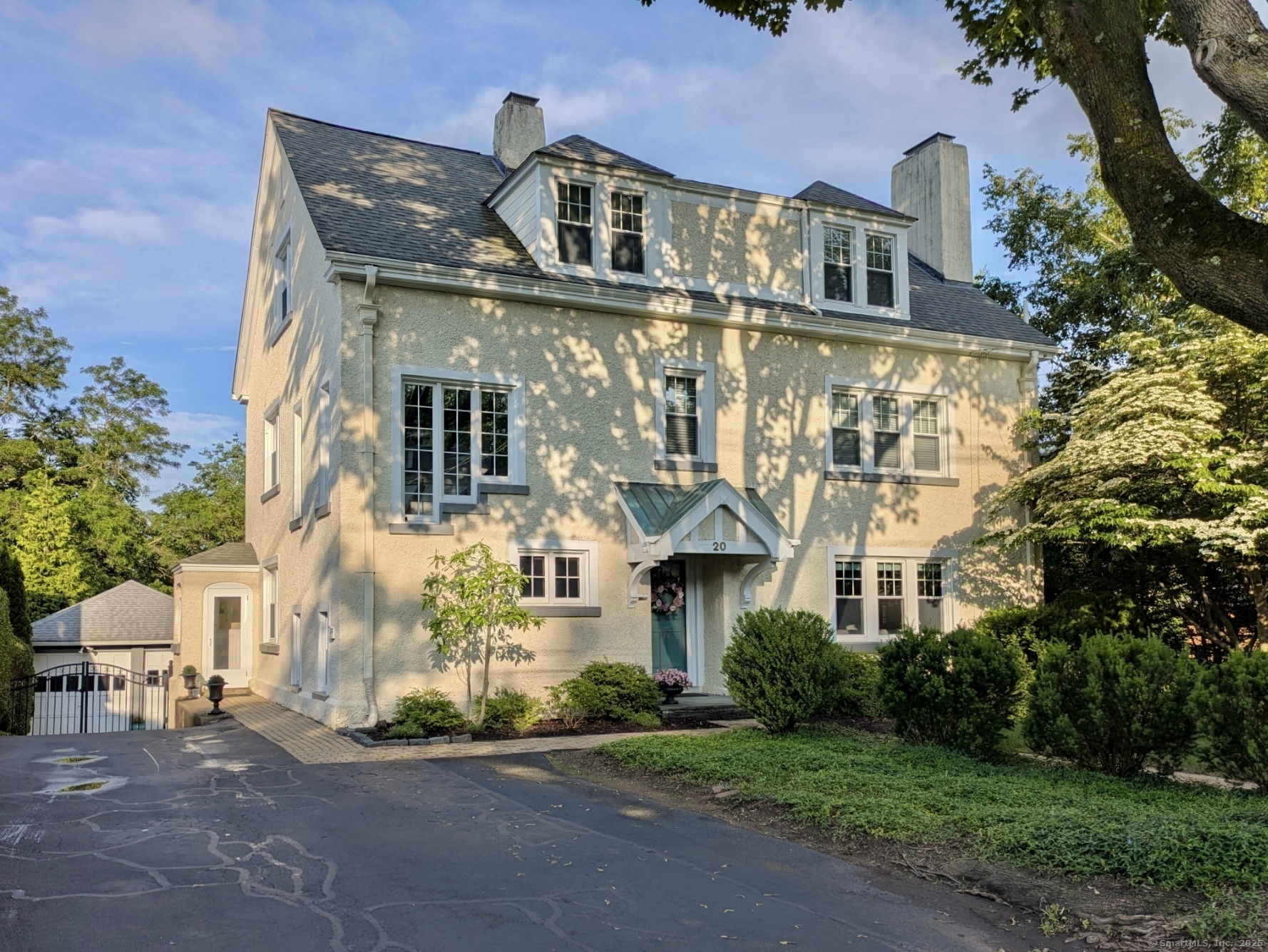 20 Arnoldale Road  West Hartford CT 06119 photo