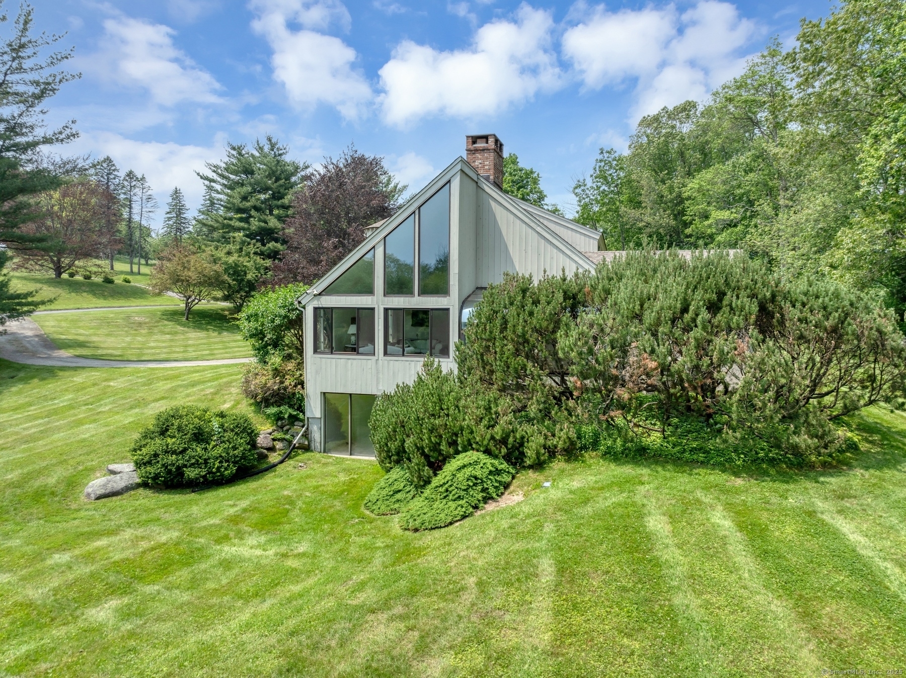 Property Photo: 76 Farview Farm Road CT 06896