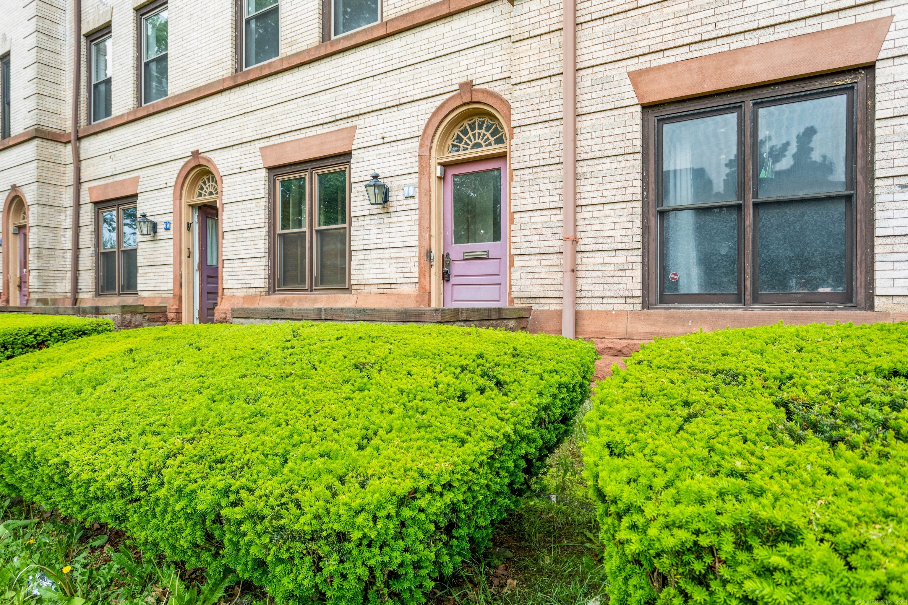 Property Photo: 71A Imlay Street 71A CT 06105