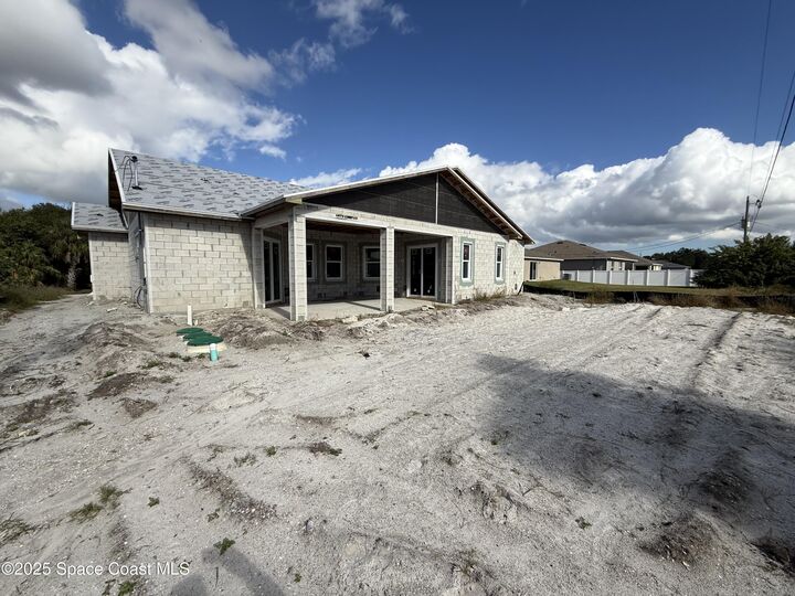 Property Photo: 534 Mimosa Street SW FL 32908