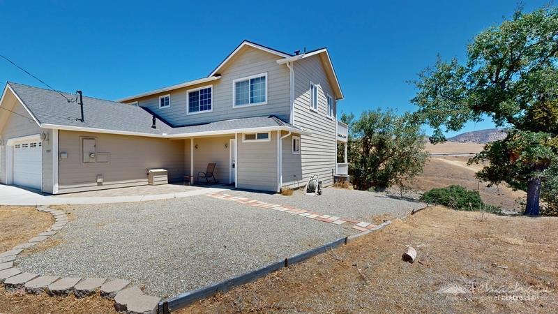 Property Photo: 19301 Brite Valley Road CA 93561