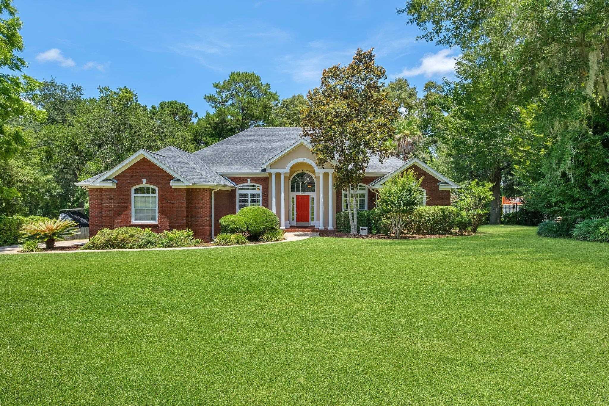 Property Photo: 1387 E Conservancy Drive FL 32312