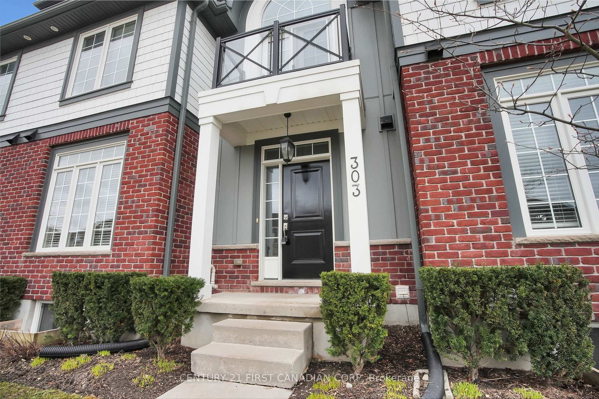 Property Photo: 303 Callaway Road ON N6G 0N8