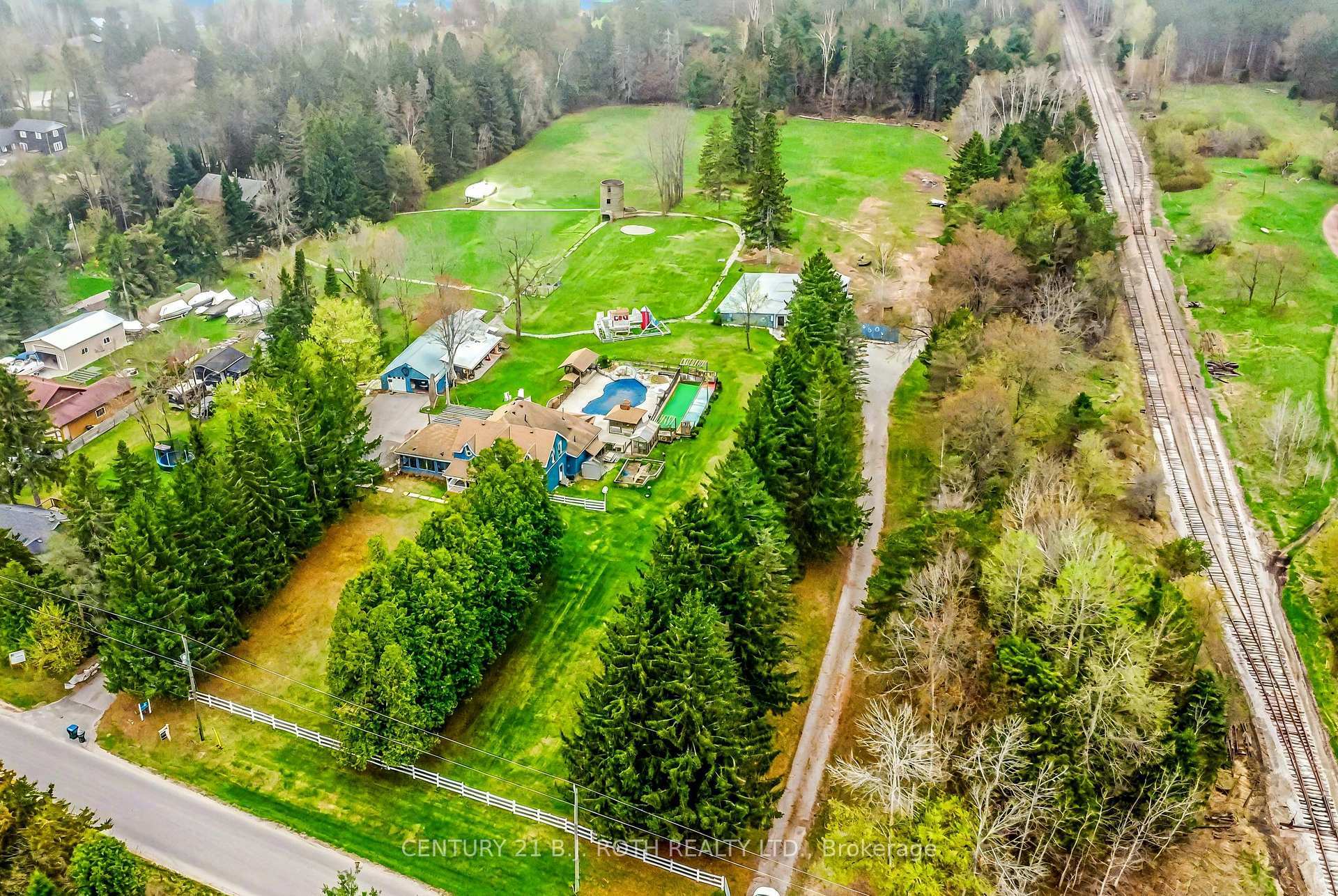 Property Photo: 8726 9th Line ON L0M 1T0