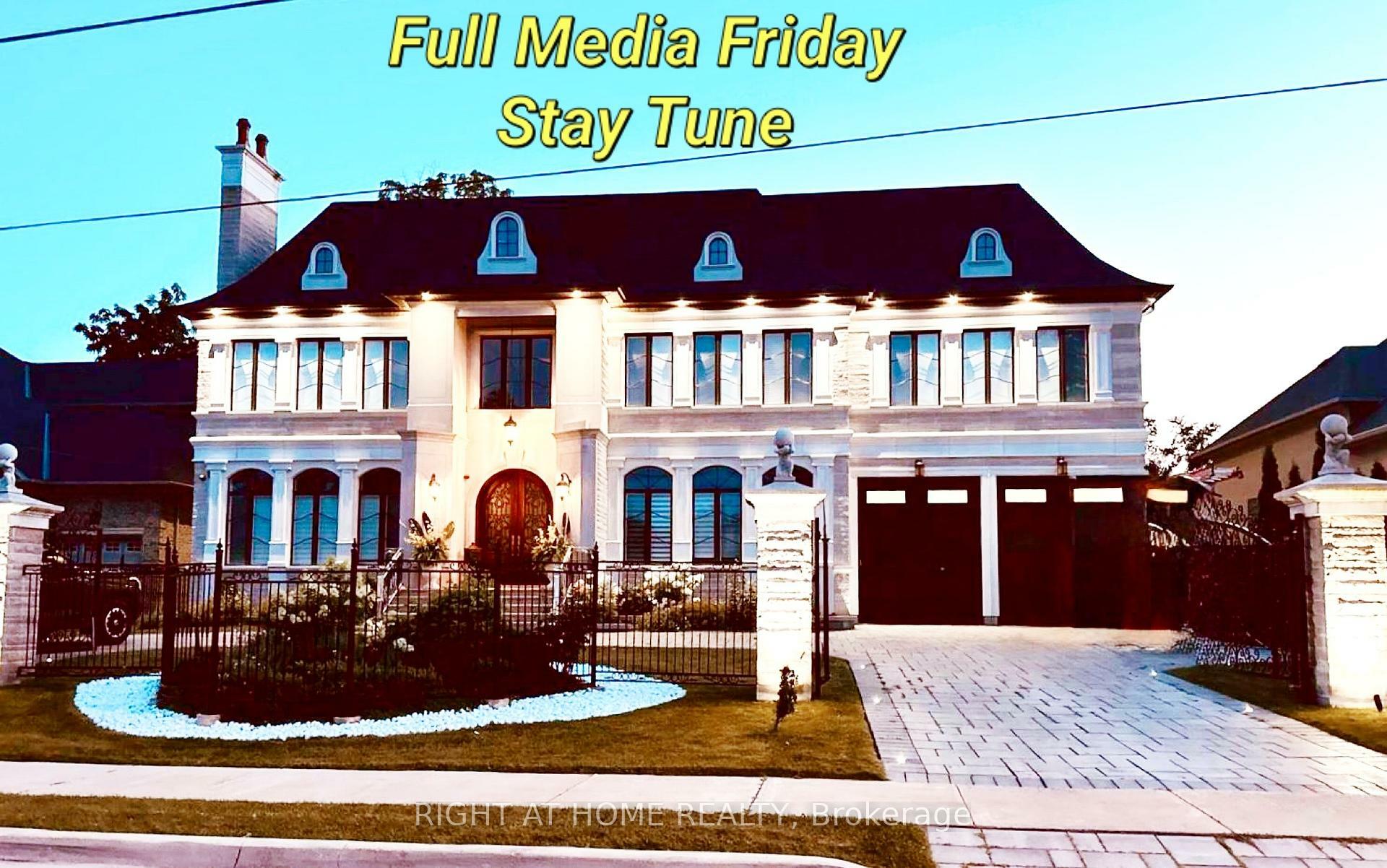 Property Photo:  10 Yongeview Avenue  ON L4C 7A4 