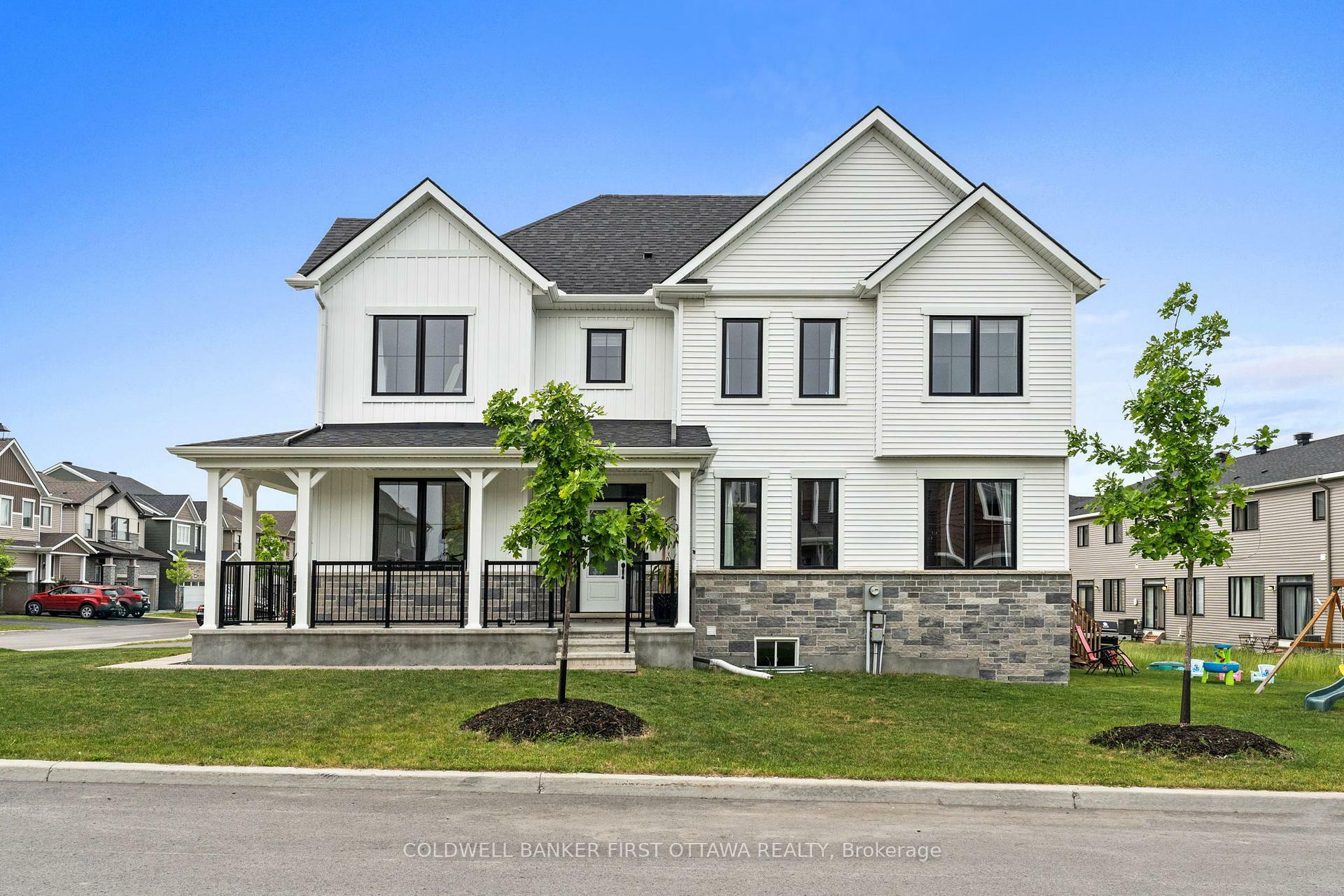 10 Racemose Street  Barrhaven ON K2J 6Z9 photo