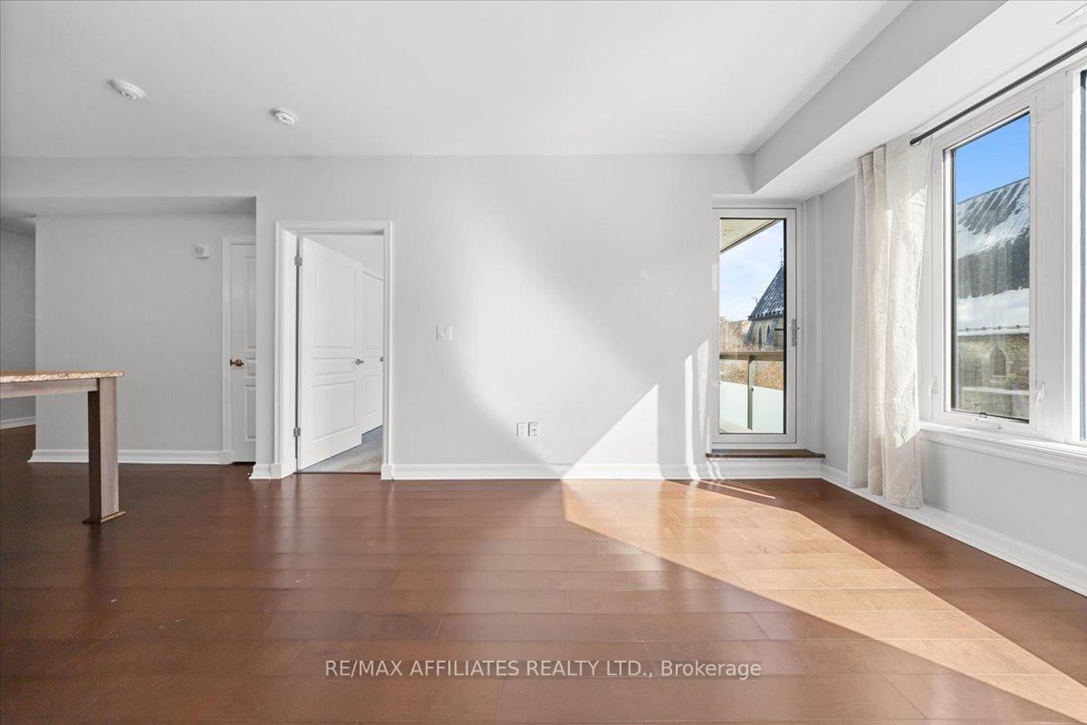 Property Photo: 238 Besserer Street 303 ON K1N 6B1