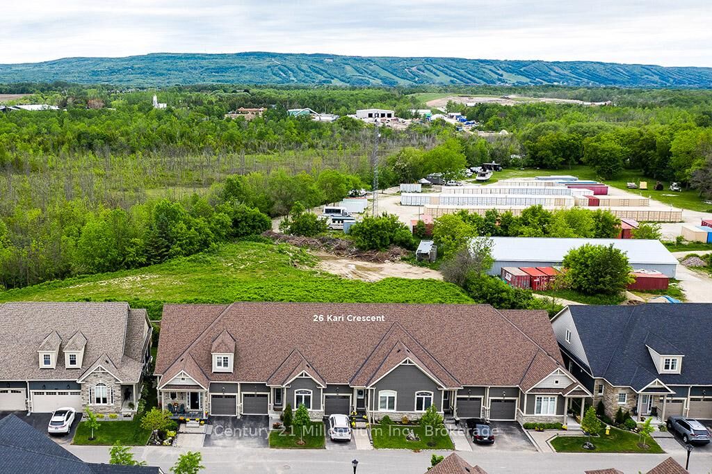 Property Photo:  26 Kari Crescent 29  ON L9Z 0Z6 