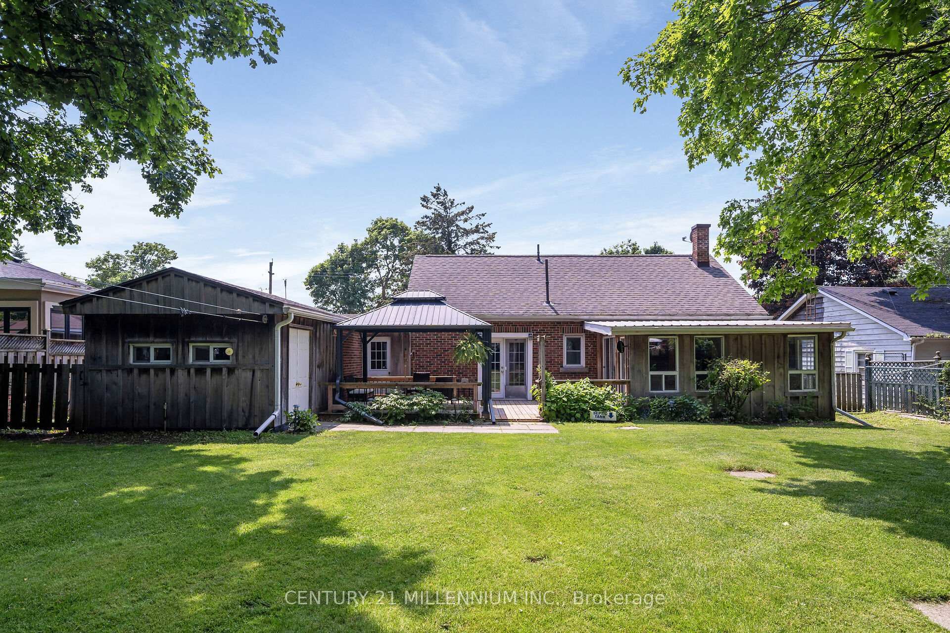 Property Photo: 175 Daniel Street ON N0B 1T0