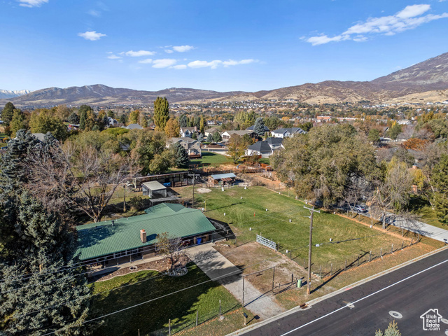 Property Photo: 222 S 800 E UT 84004