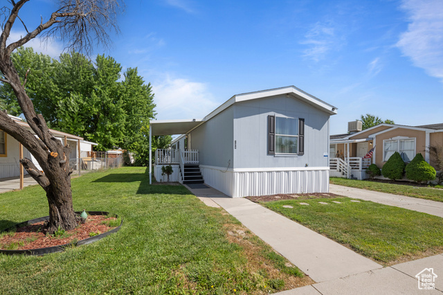 194 E Crescent Pkwy 178  Sandy UT 84070 photo