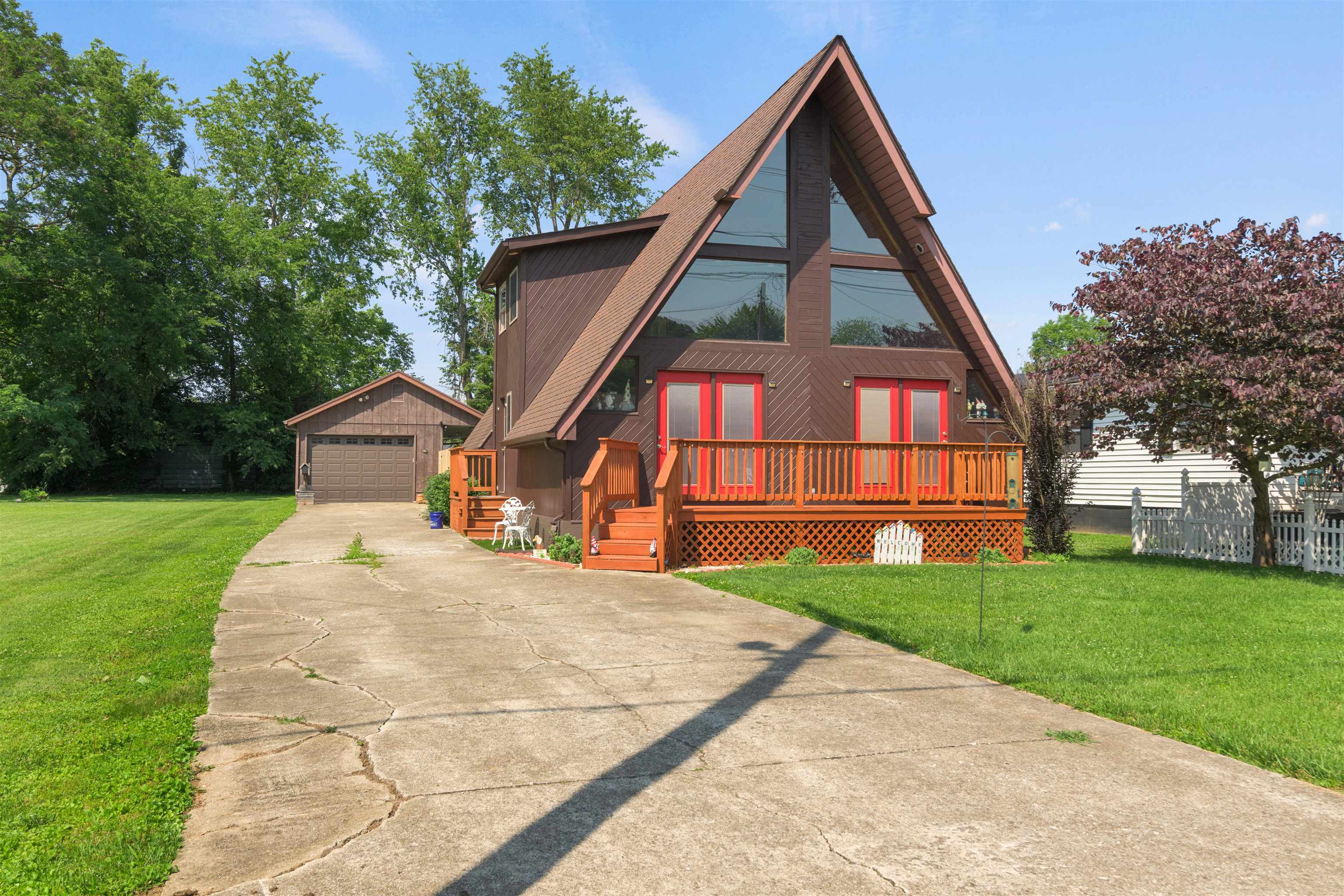 Property Photo:  2013 E Main Street  KY 41144 