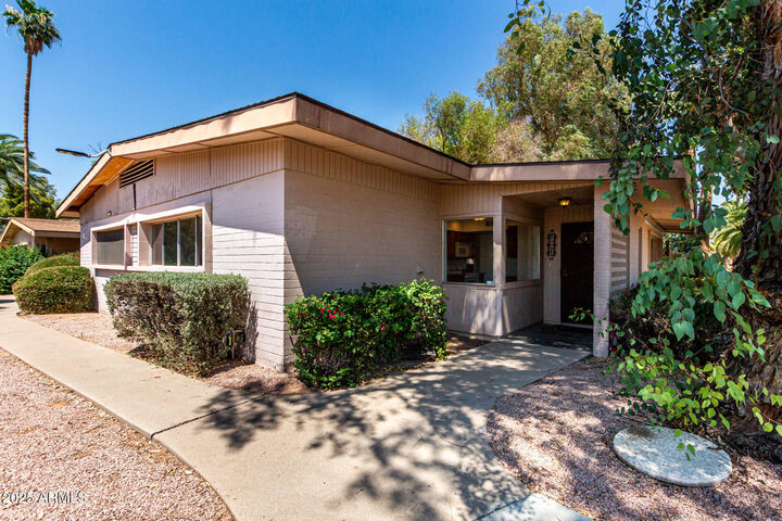 Property Photo: 725 S Power Road 101 AZ 85206