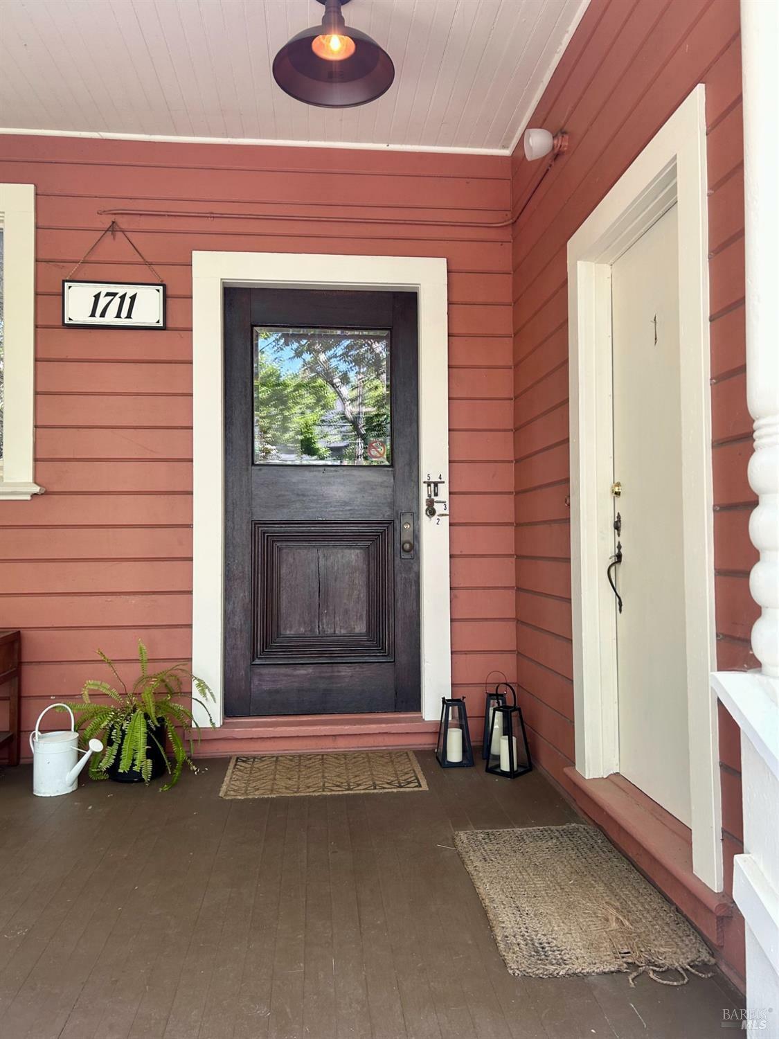 Property Photo: 1711 5 Th Avenue CA 94901