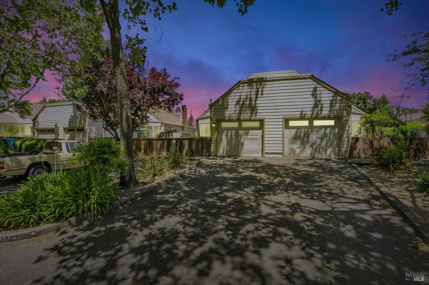 1569 Yardley Street  Santa Rosa CA 95403 photo