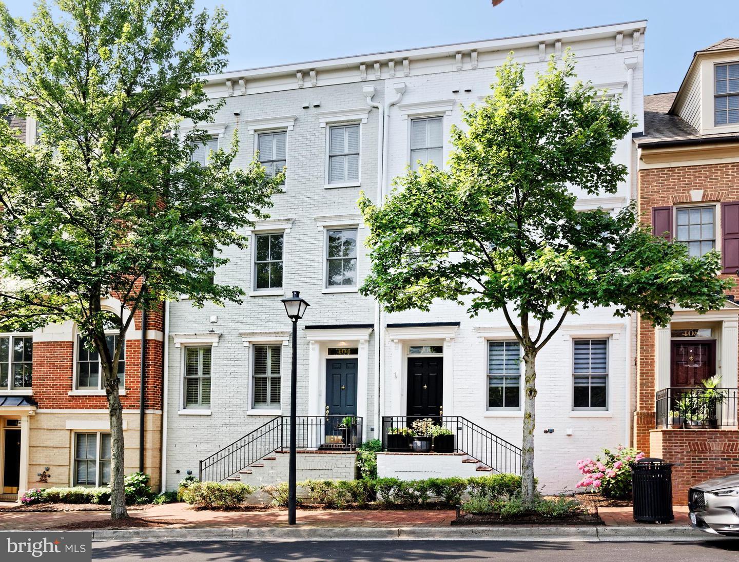 Property Photo:  404 Oronoco Street  VA 22314 