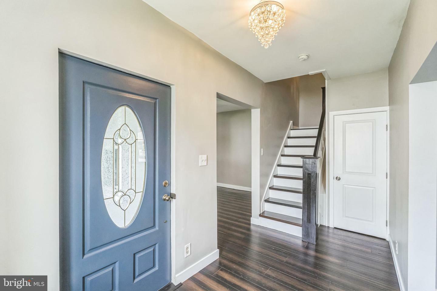 Property Photo: 211 Penn Street PA 19078