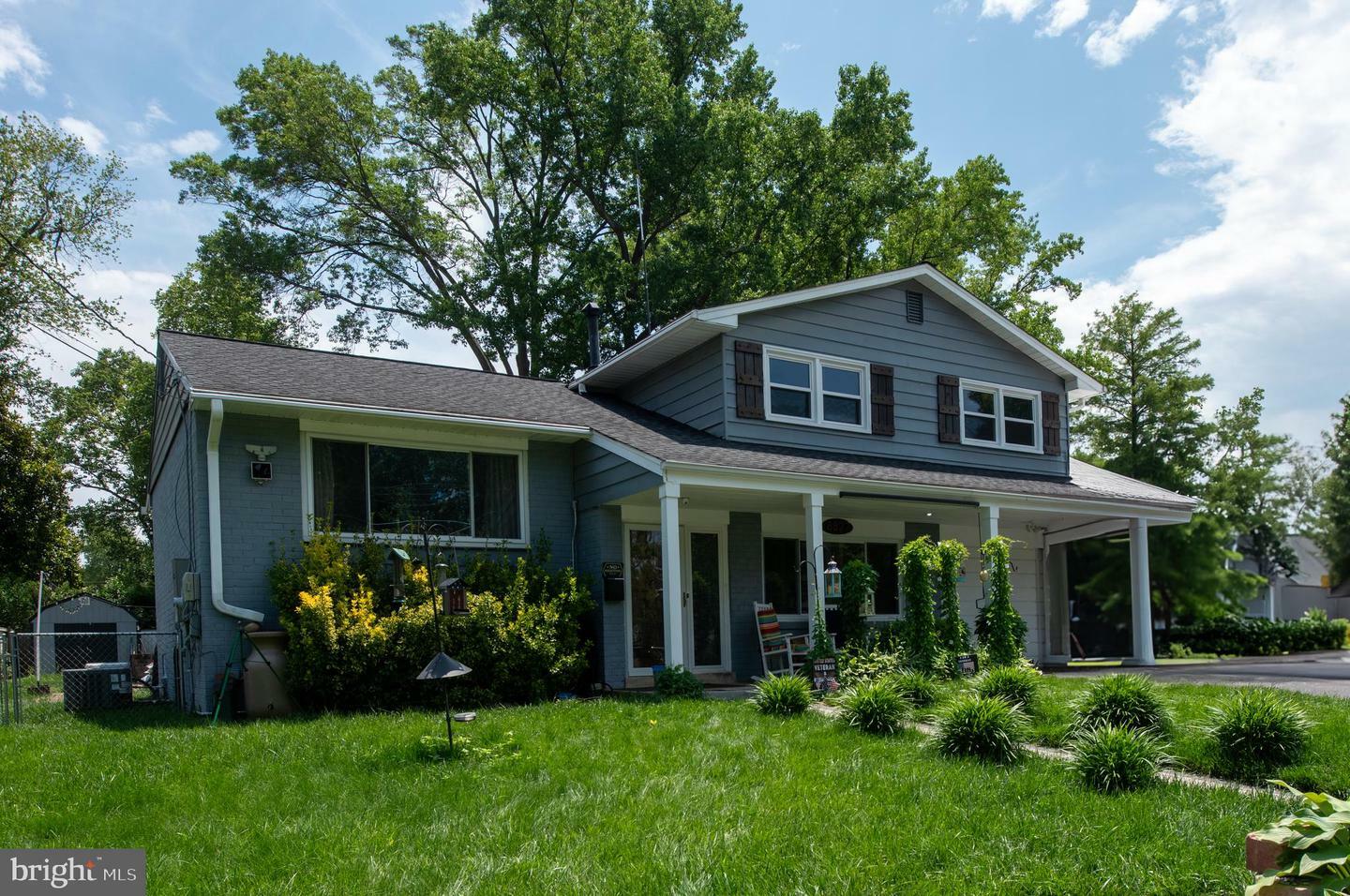 Property Photo: 8827 Camfield Drive VA 22308