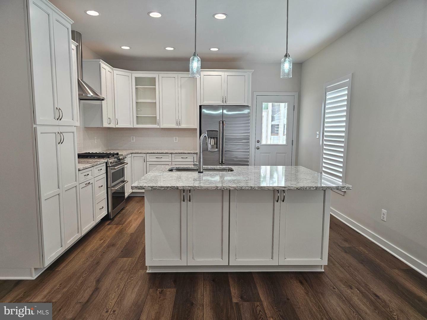 Property Photo: 201 Lawrence Lane VA 22443