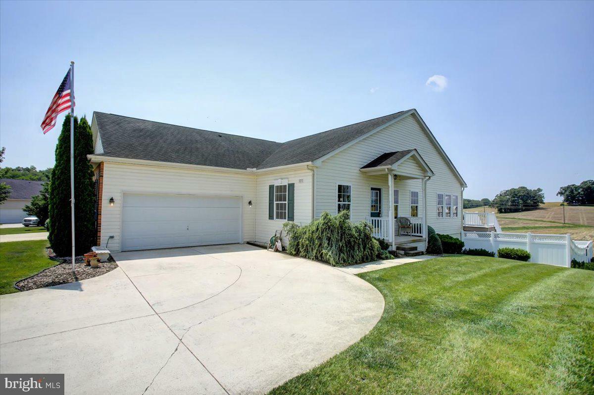Property Photo: 3211 Portrait Way PA 17202