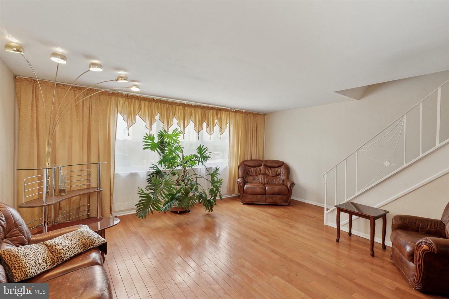 Property Photo: 630 Lawler Place PA 19116