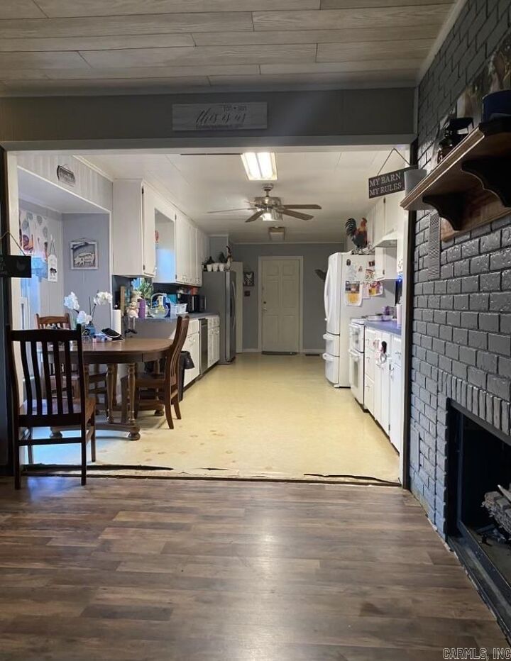 Property Photo: 2403 County Road 3290 AR 72830