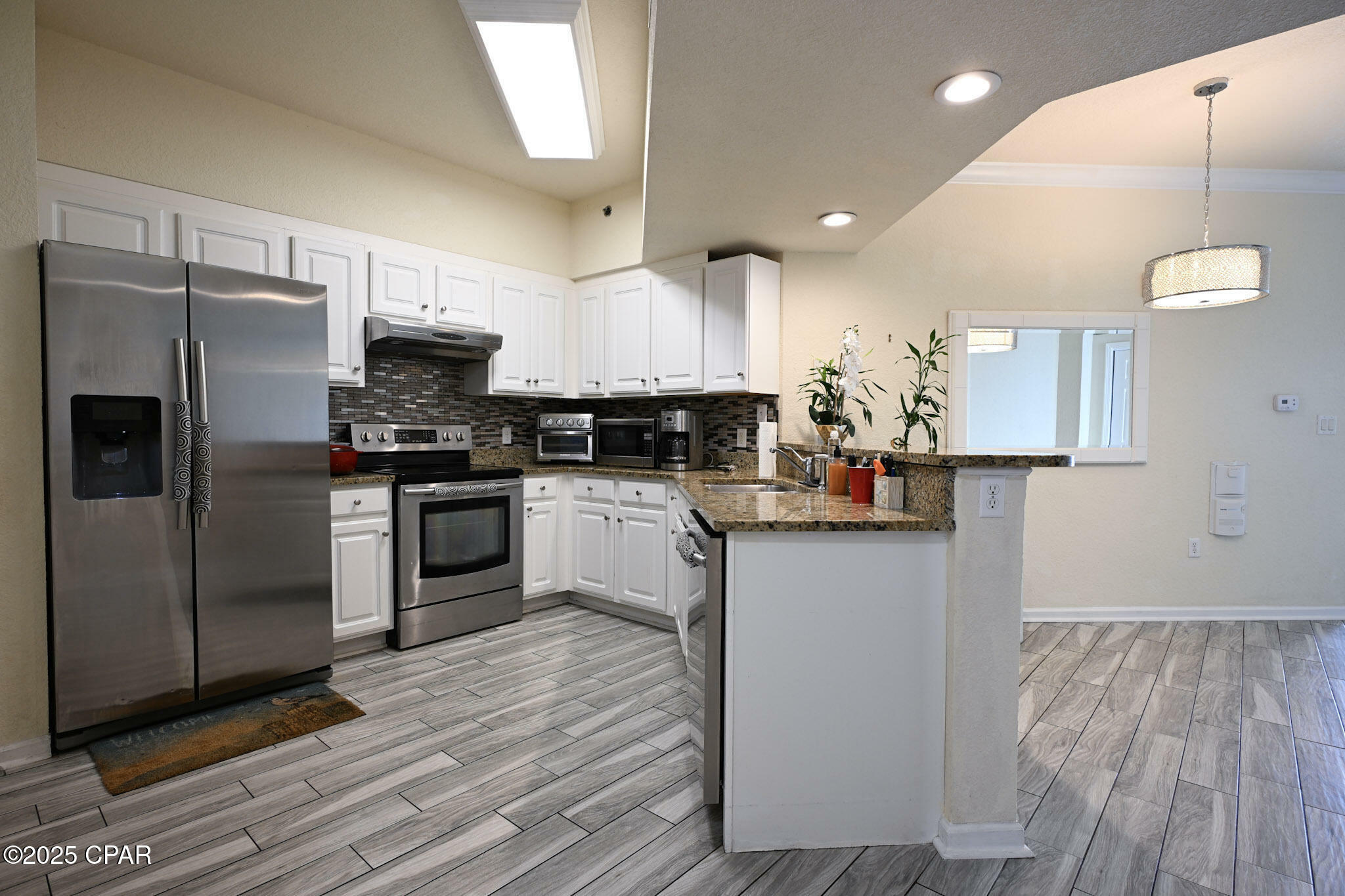 Property Photo: 6504 Bridge Water Way 503 FL 32407
