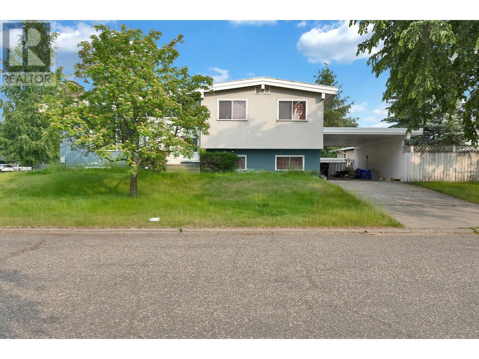 Property Photo: 117 King Drive BC V2M 4V5