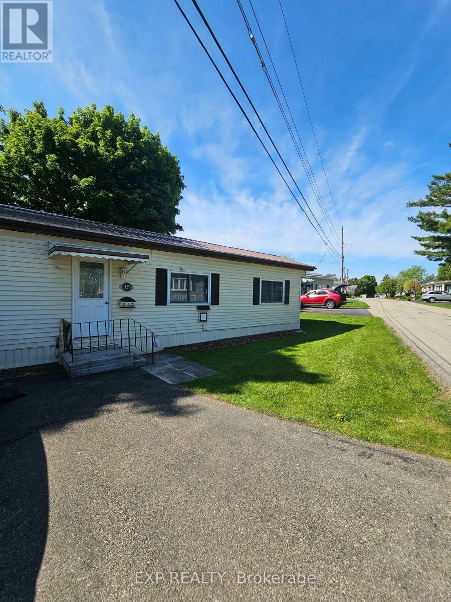 1871 Oxford Avenue 15  Elizabethtown-Kitley ON K6V 7B5 photo