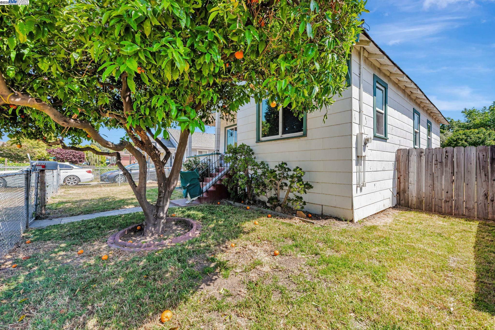 Property Photo: 37373 3rd St CA 94536
