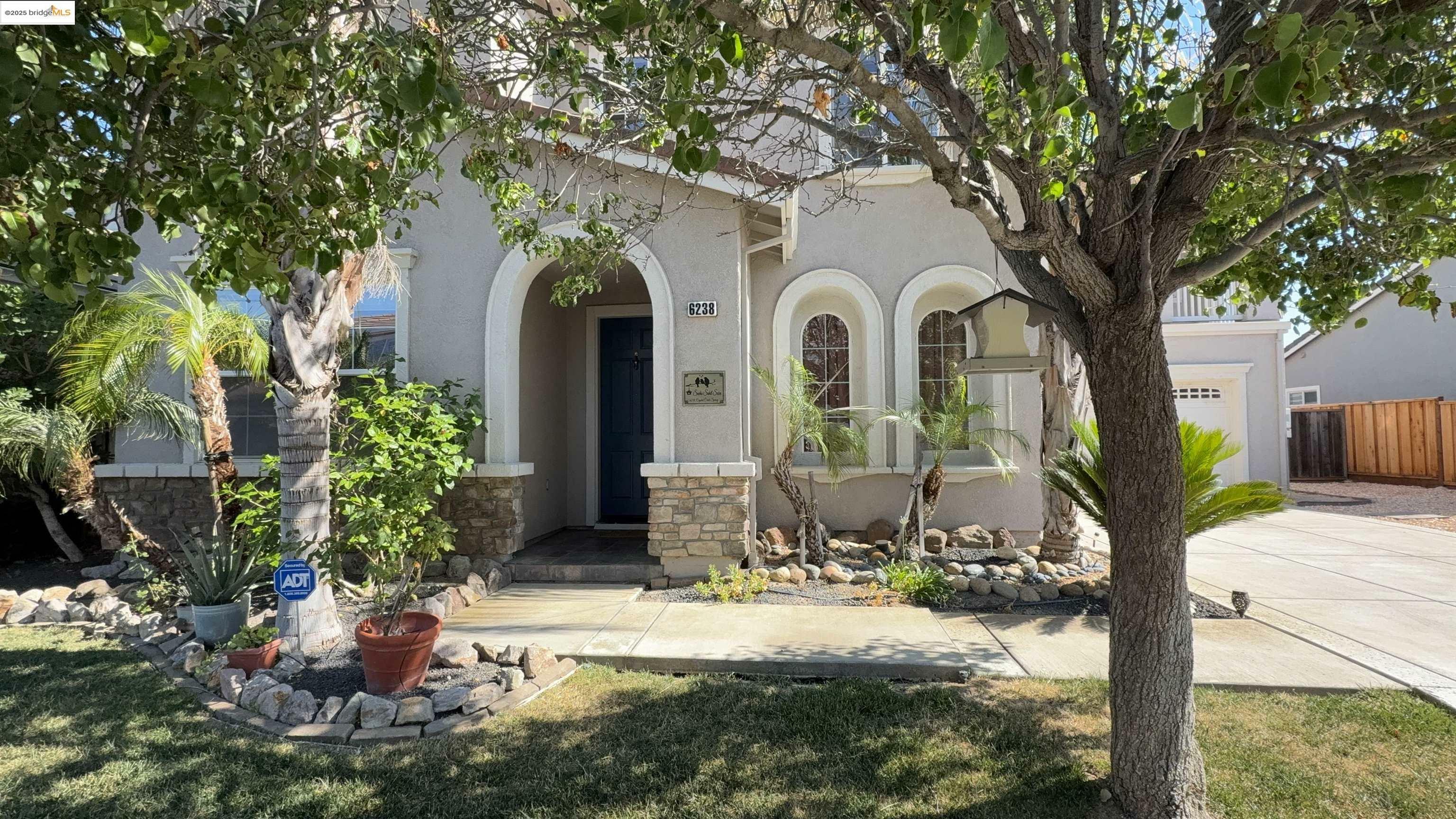 Property Photo: 6238 Crystal Springs Cir CA 94505