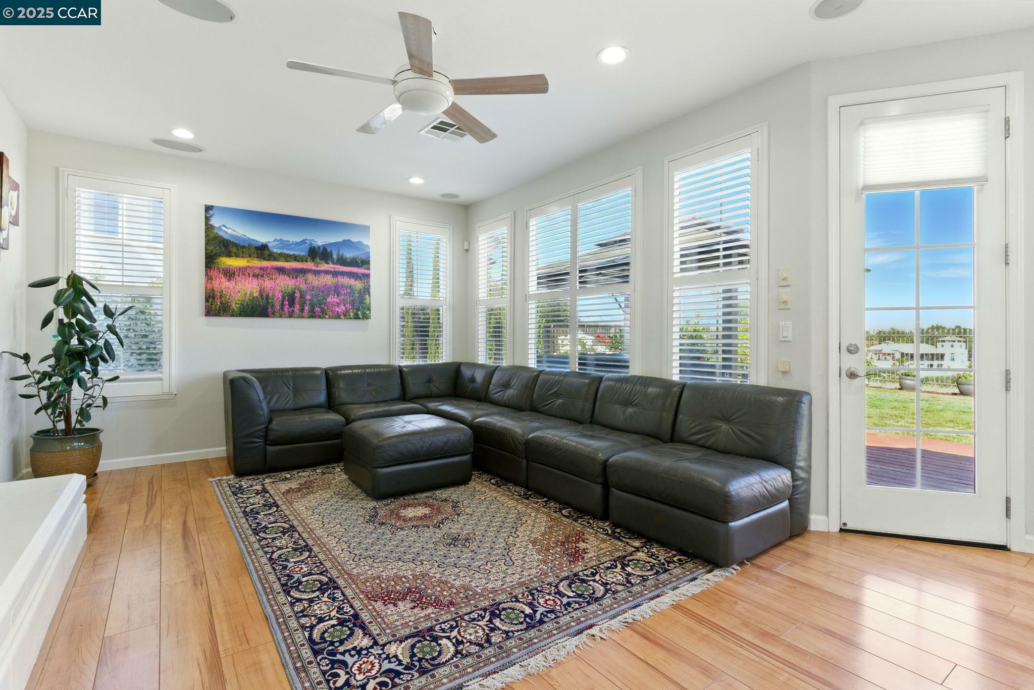 Property Photo: 416 Ustilago Ct CA 94582