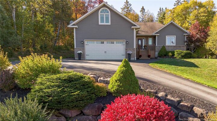 26 Robert Ross Boulevard  Hampton NB E5N 0G2 photo