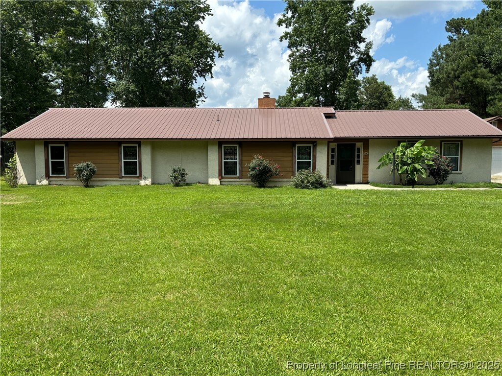 Property Photo: 5200 Pineview Road NC 28360